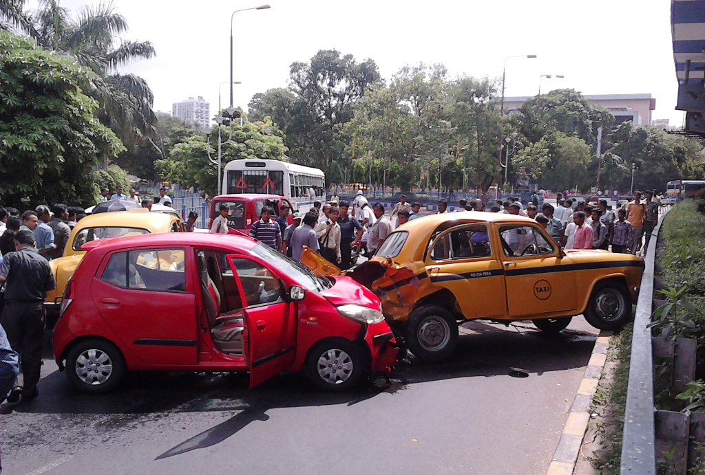 New Motor Vehicle Act: Penalties Up to Rs. 3 Lakhs, Cancellation of Licences for rash and negligent driving