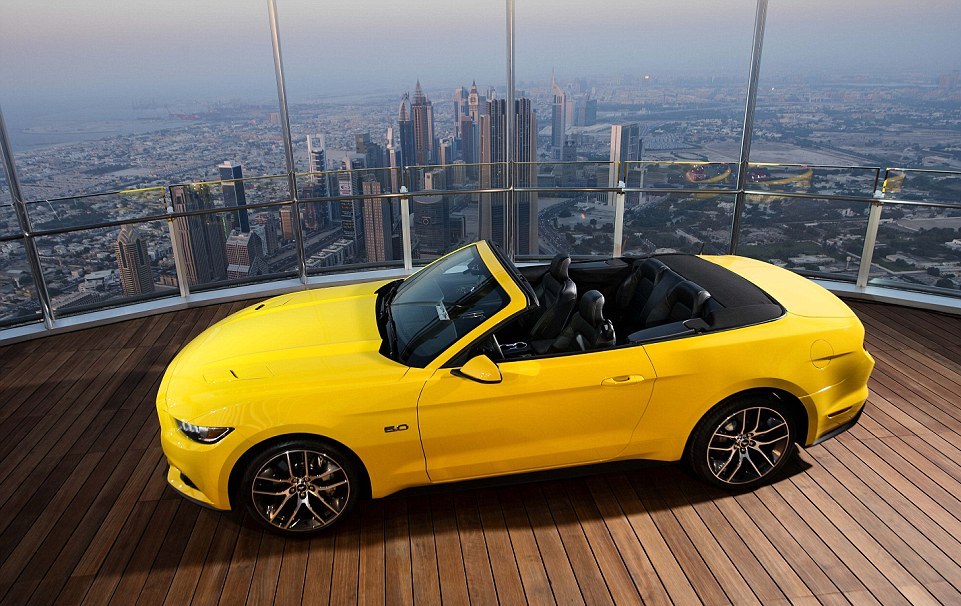 Mustang Rises! See How the 2015 Ford Mustang was Put on the World’s Tallest Building – Burj Khalifa in Dubai