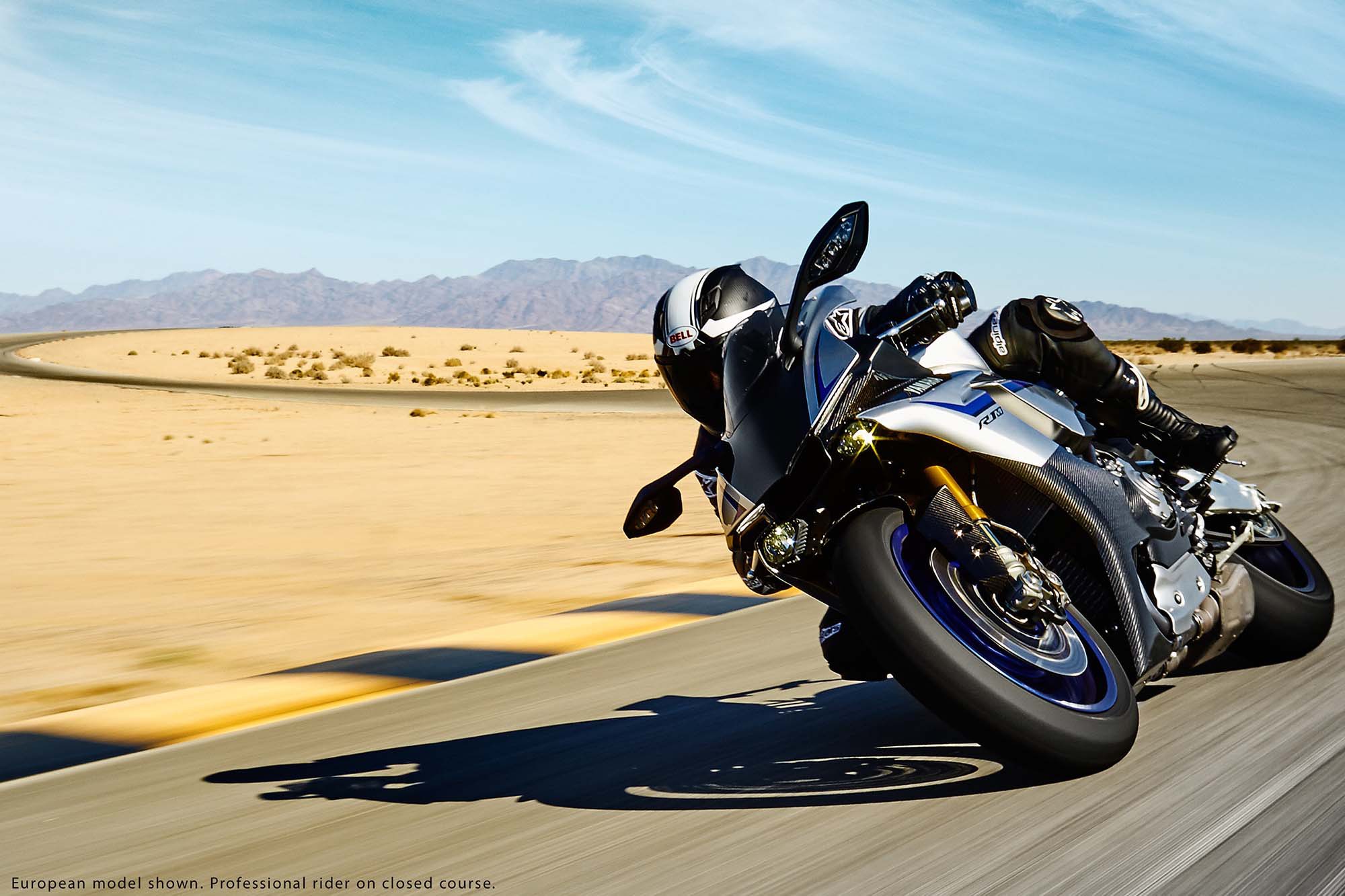 2015 Yamaha R1 and R1M Launched in India at Rs. 22,34,300/- and Rs. 29,43,100/- (all prices ex-showroom, Delhi)