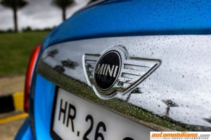2015 MINI Cooper D 5-Door Hardtop Test Drive Review - Automobilians.com