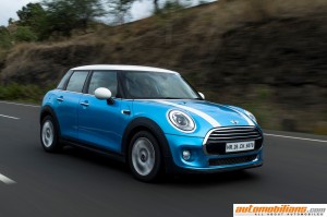 2015 MINI Cooper D 5-Door - Hardtop - Exterior - Test Drive Review - Automobilians.com