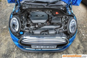 2015 MINI Cooper D 5-Door - Hardtop - Engine - Test Drive Review - Automobilians.com