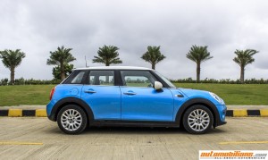2015 MINI Cooper D 5-Door Hardtop Test Drive Review - Automobilians.com