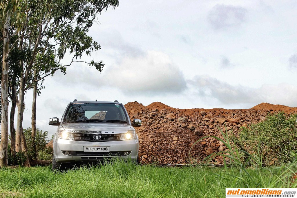 2015-Tata-Safari-Storme-Facelift-VX-4x4-Automobilians  (10)