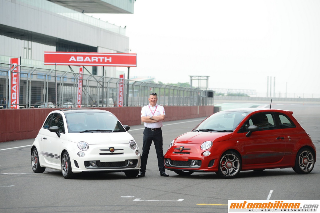 Kevin Flynn, MD and President, FCA India at BIC with the newly launched Abarth 595 Competizione (Copy)