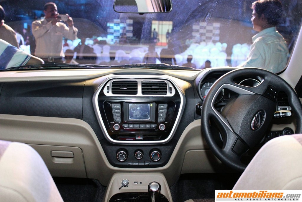 Mahindra TUV300 - Launch - Automobilians (3)