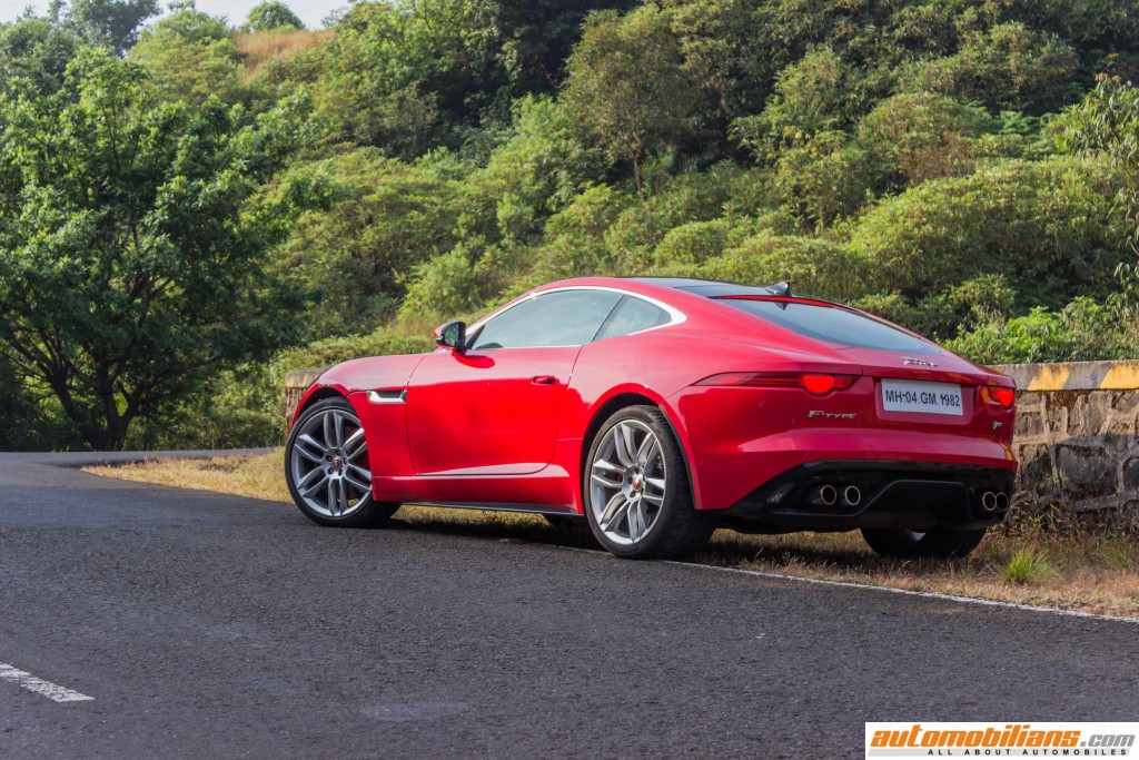 2015-Jaguar-F-Type-R-Coupe-Review-Speed-Engine-Automobilians (16)