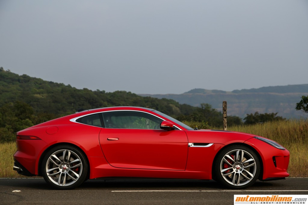 2015-Jaguar-F-Type-R-Coupe-Review-Speed-Engine-Automobilians (9)