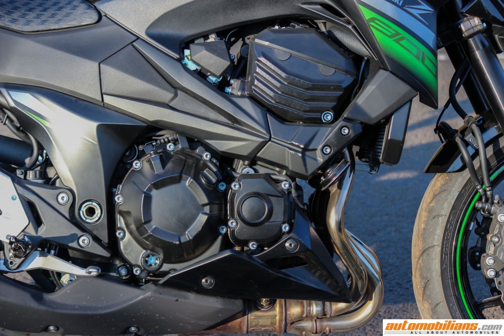 2016 Kawasaki Z800 ABS Test Ride Review Automobilians (11)