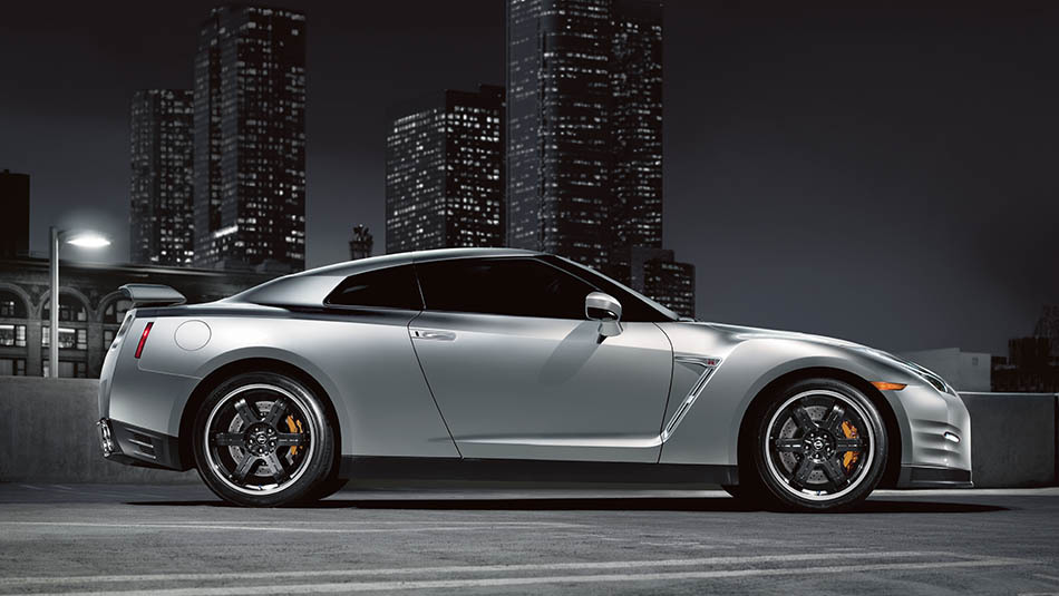 Nissan To Showcase The Nissan GT-R At 2016 Auto Expo