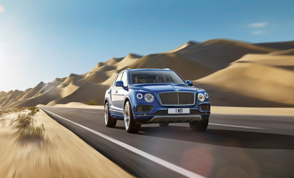 Fastest-Accelerating-SUVs-In-The-World-Automobilians (3)