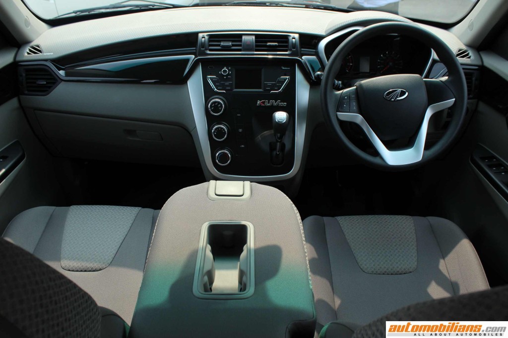 Mahindra-KUV100-India-Launch-Automobilians (9)