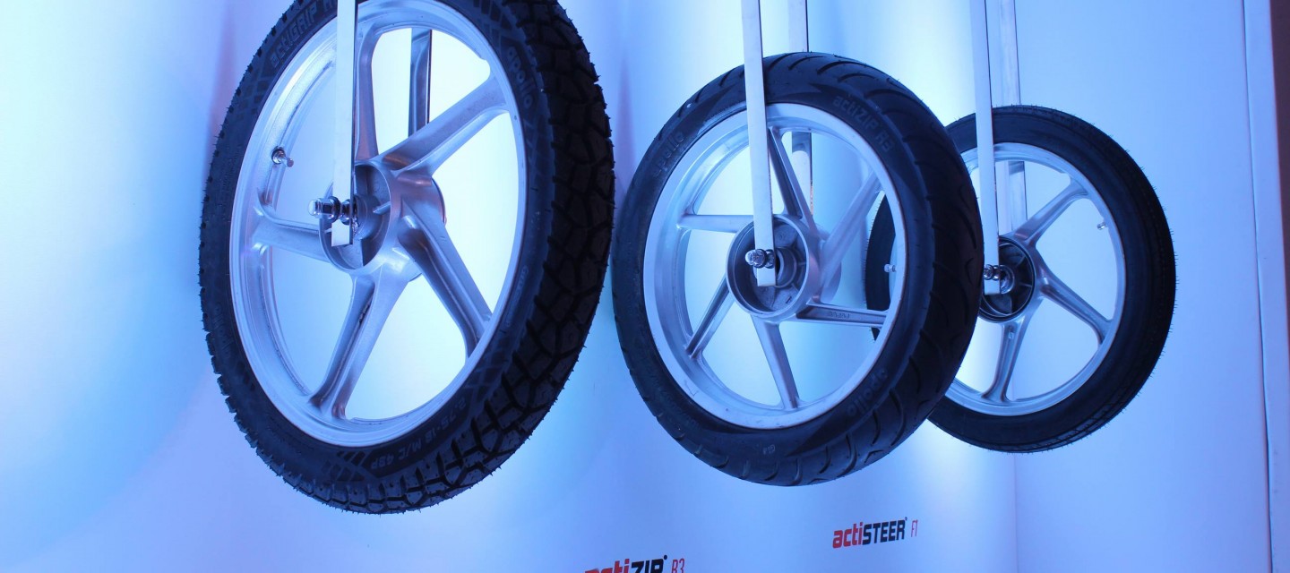 apollo 2 wheeler tyres