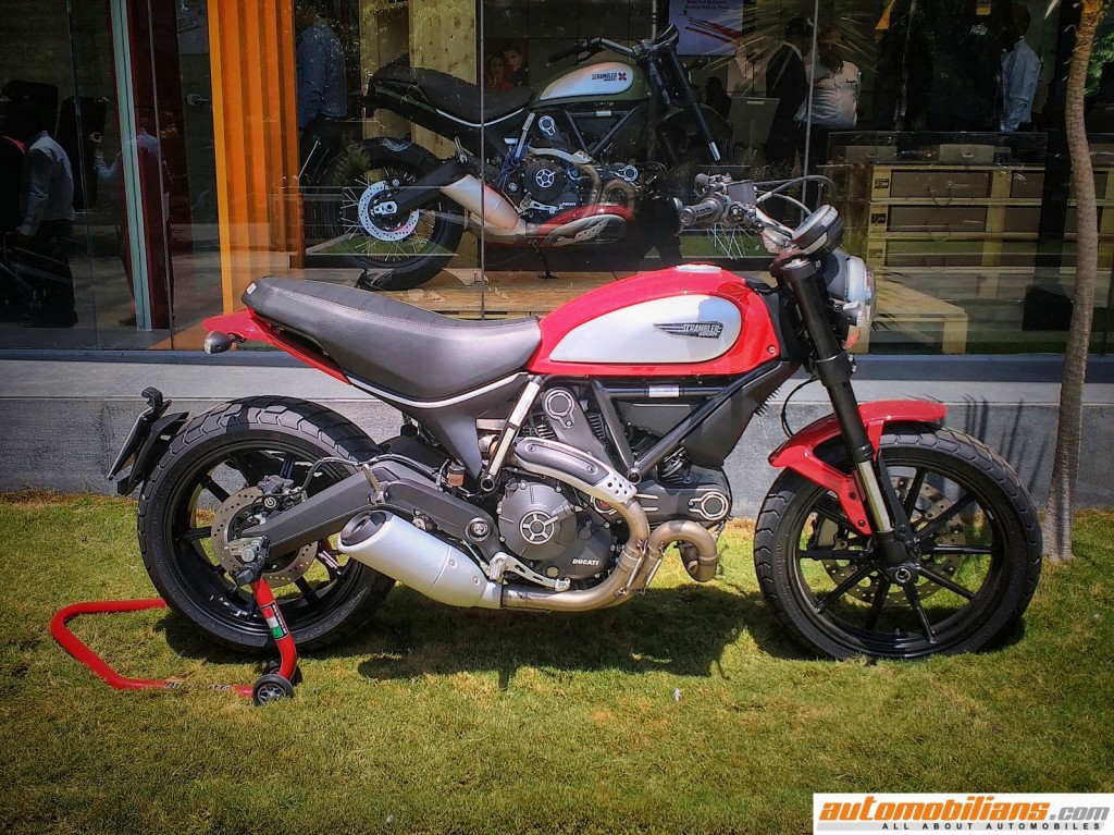 Ducati-Pune-Dealership-Automobilians (7)