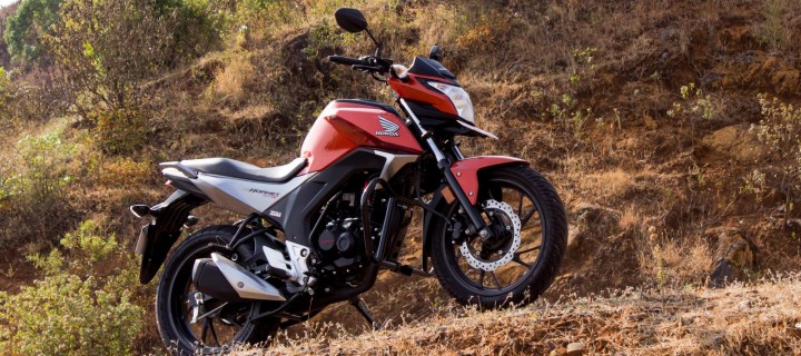 Automobilians Com Honda Cb Hornet 160r Std Test Ride Review Automobilians Com Honda Cb Hornet 160r Std Test Ride Review