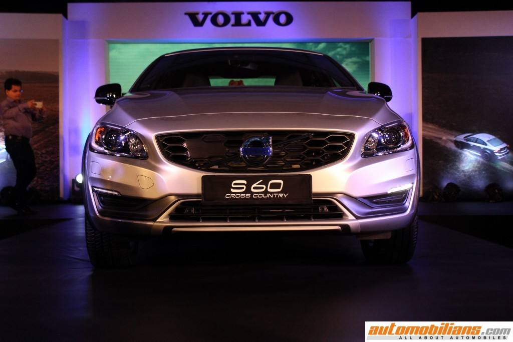 Volovo-S60-Cross-Country-India-Launch-Automobilians (7)