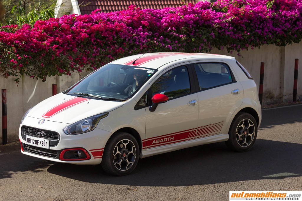Fiat-Abarth-Punto-Revew-Automobilians (1)