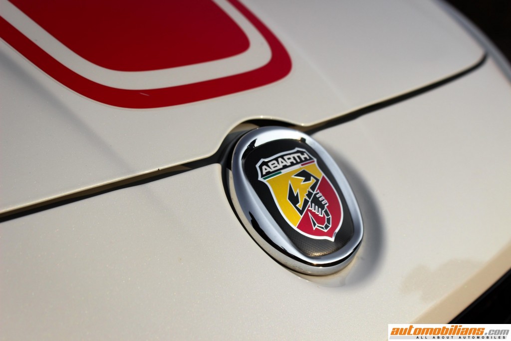 Fiat-Abarth-Punto-Revew-Automobilians (9)