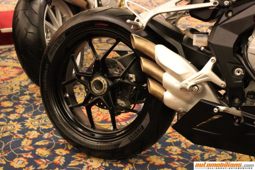 MV-Agusta-F3-F4-Brutale-1090-India-Launch-Automobilians (18)