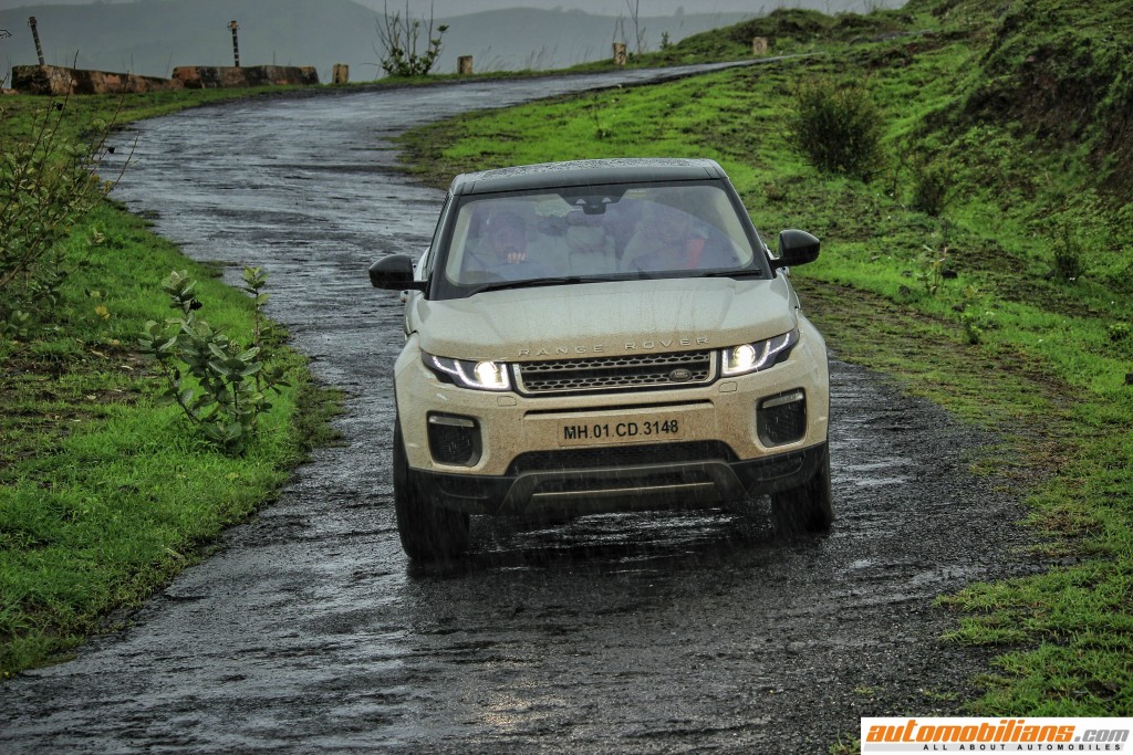 2016-Range-Rover-Evoque-Test-Drive-Review-Automobilians (12)