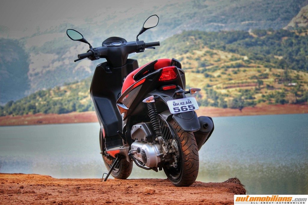 Aprilia-SR-150-Review-Design (6)