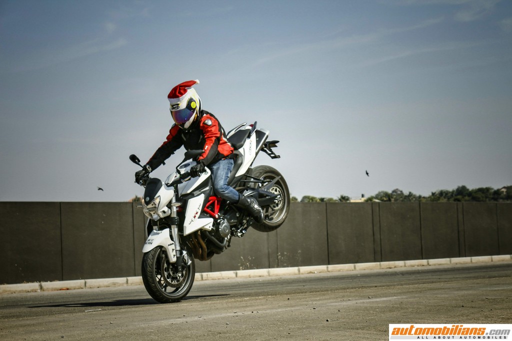 Benelli-TNT-600i-ABS-Test-Drive-Review-Automobilians (6)