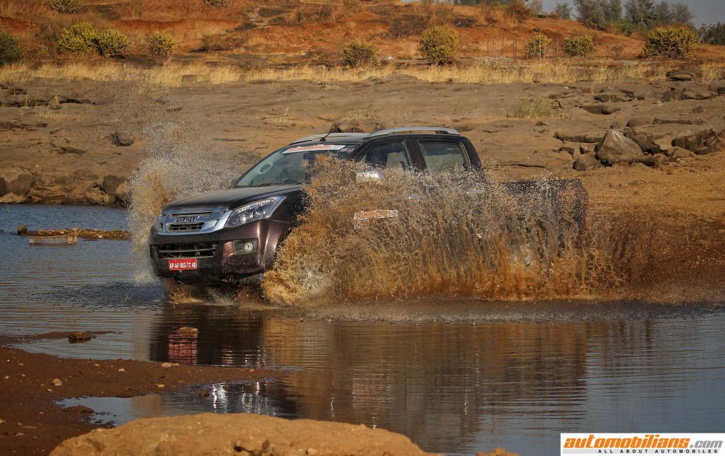 Isuzu-D-Max-V-Cross-Review (12)