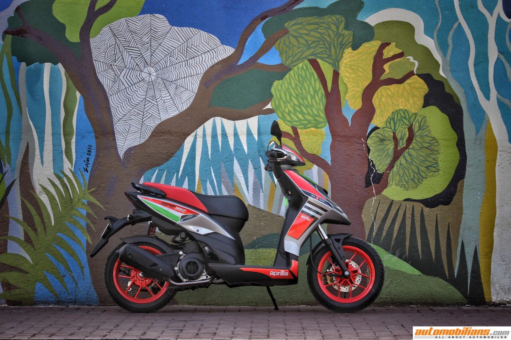 Aprilia-SR-150-Race-Review-Automobilians (2)