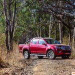 2018-Isuzu-D-Max-V-Cross-Review-Specs-Price-Drving-Dynamics-Automobilians (3)