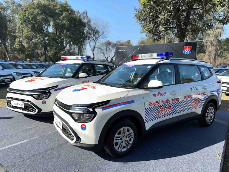 Kia India Delivers 71 Specially Customised Carens as Purpose Built Vehicles to Punjab Police