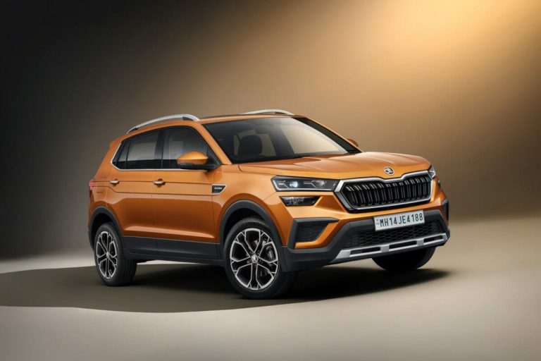 Skoda compact SUV spied on test